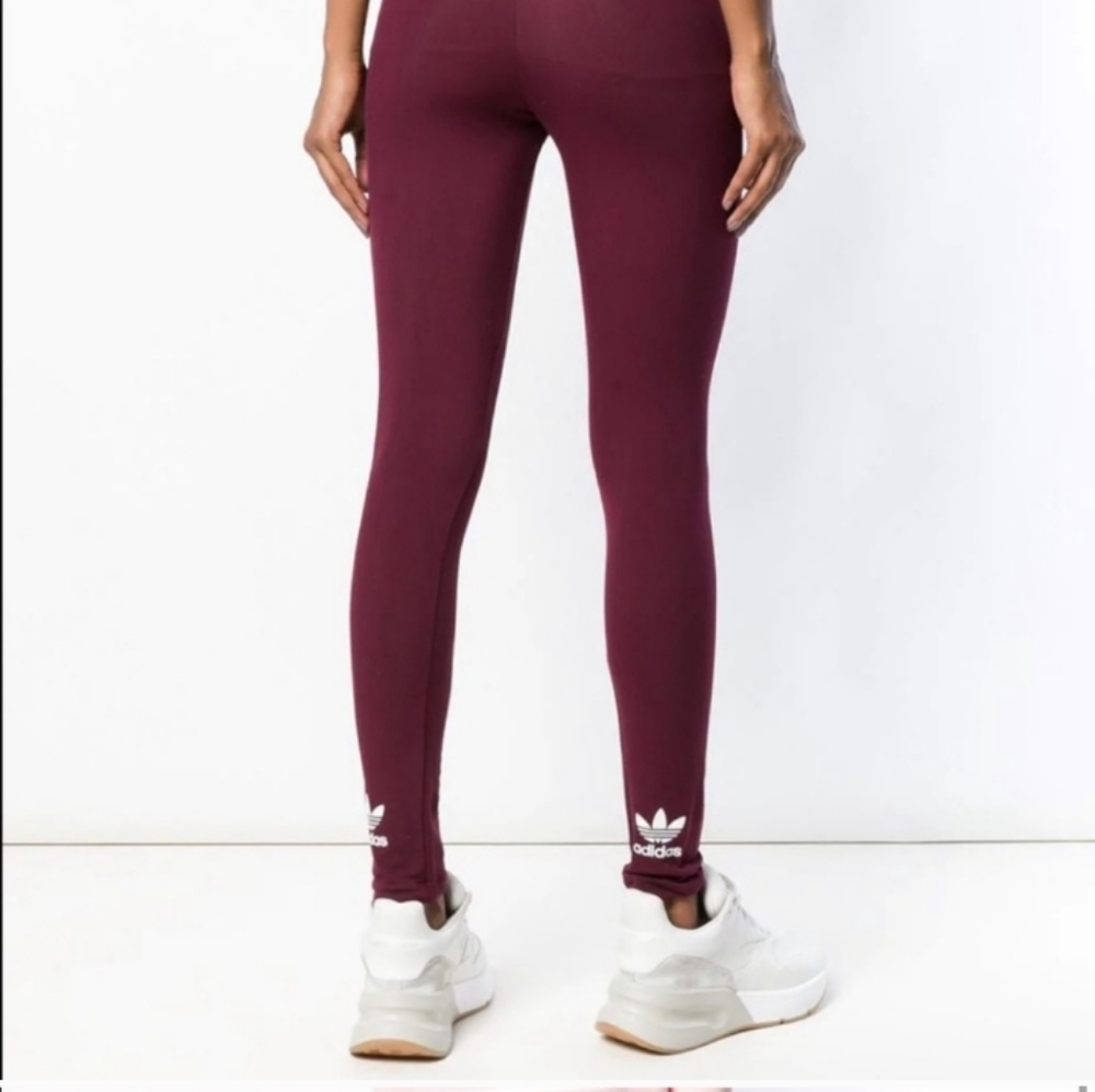 NWT Adidas Trefoil leggings